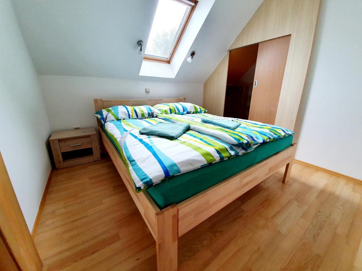 Apartmany Srni U Hlinska Hlinsko Exteriör bild